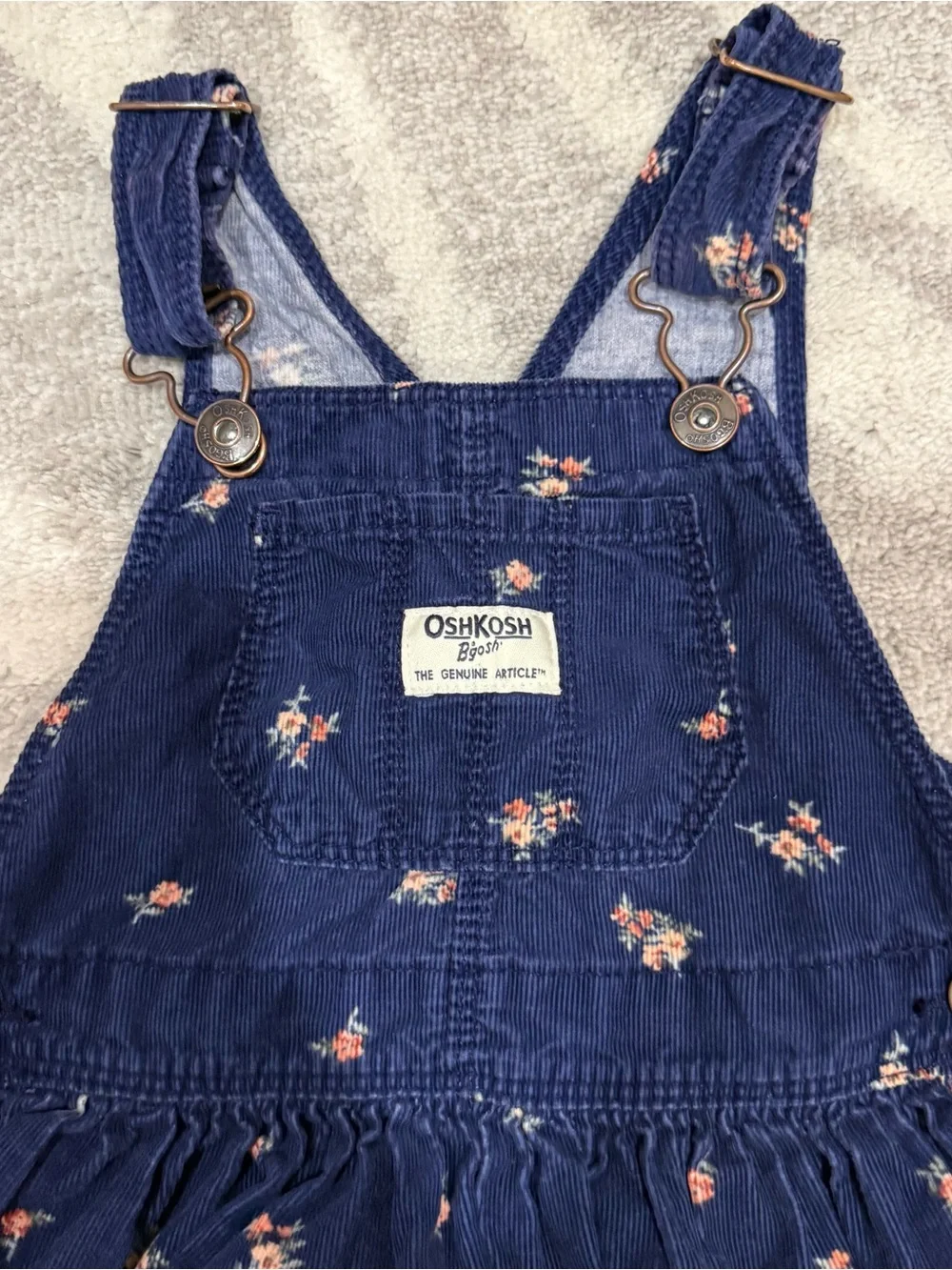 OshKosh Bgosh cute navy